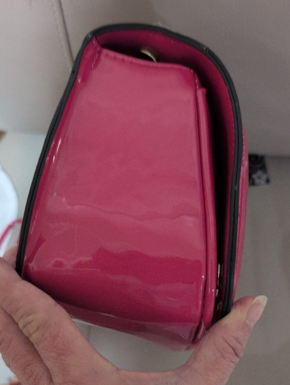 Hot Pink Patent Leather Top-Handle Bag with Wristlet And Crossbody Strap - Picture 5 of 16